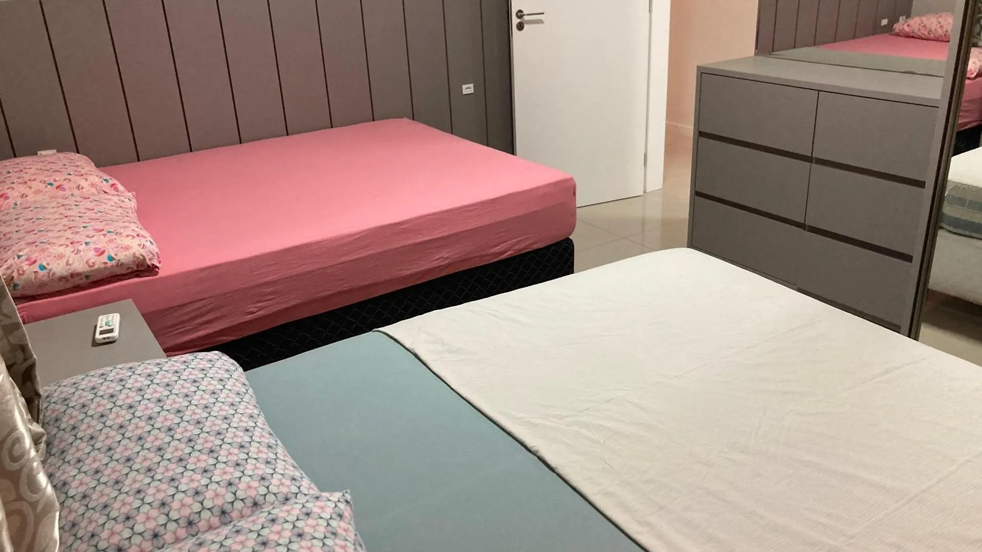 Apartmán Apto 350 Metros Do Mar Com 2 Garagens E Ar Condicionado Meia Praia